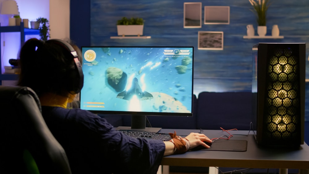 is-a-portable-monitor-good-for-gaming-on-the-go