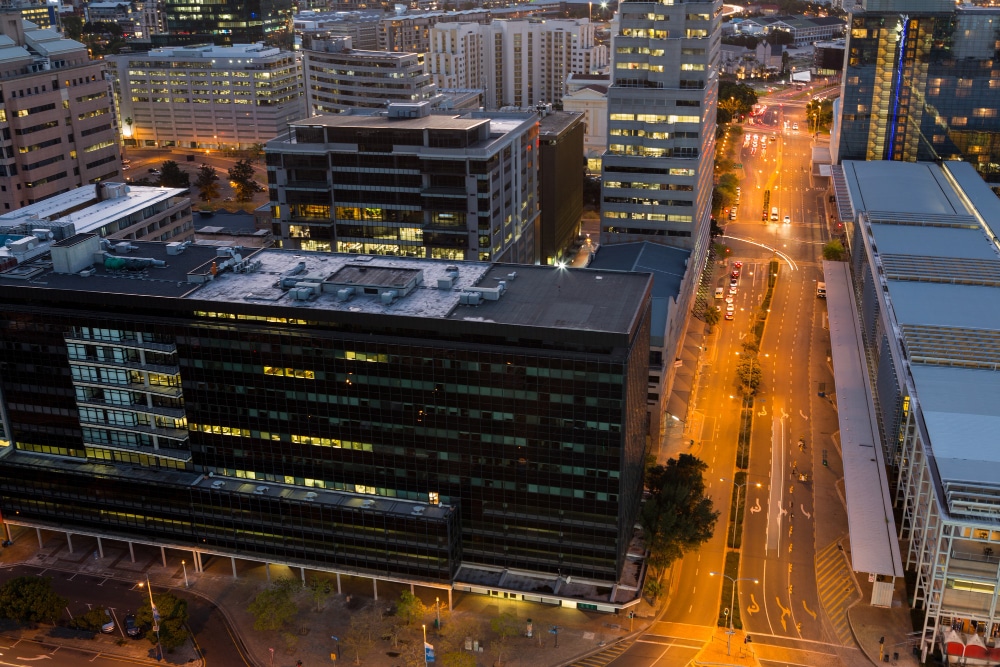 how-to-get-into-commercial-real-estate